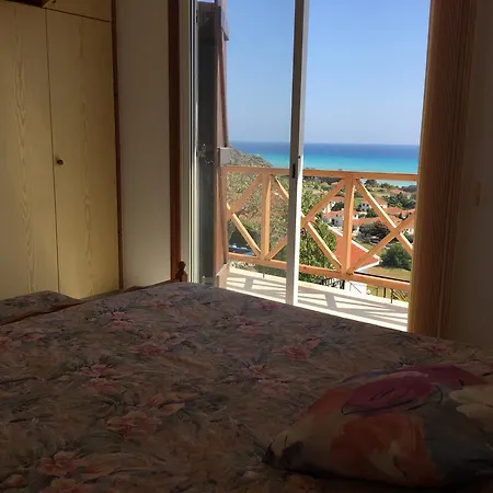 19d Image * Pissouri